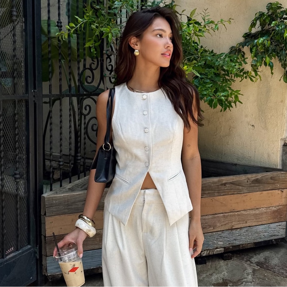 Stitch & Feather Button Down Vest 🕊️